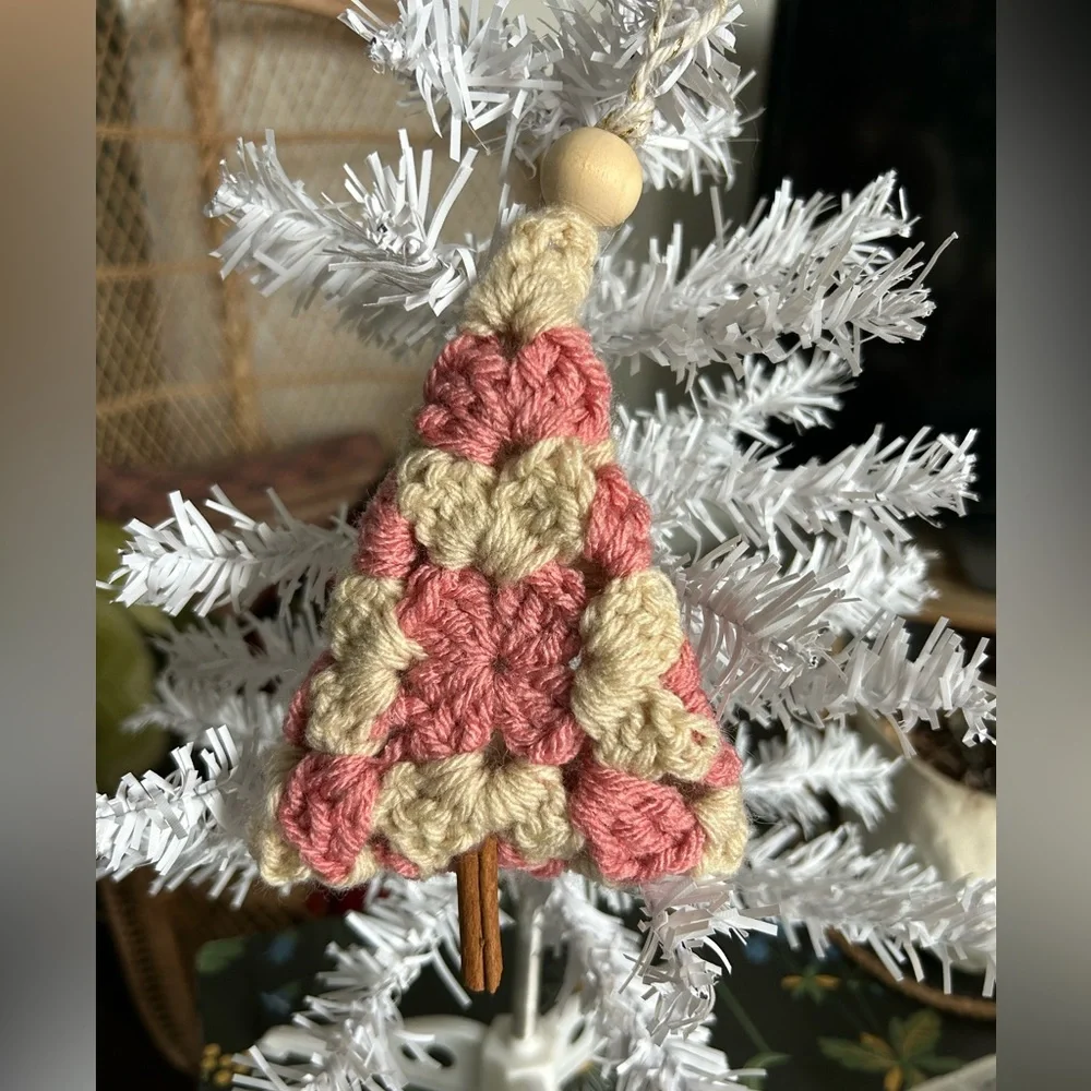Cottagecore Christmas‎ ornament